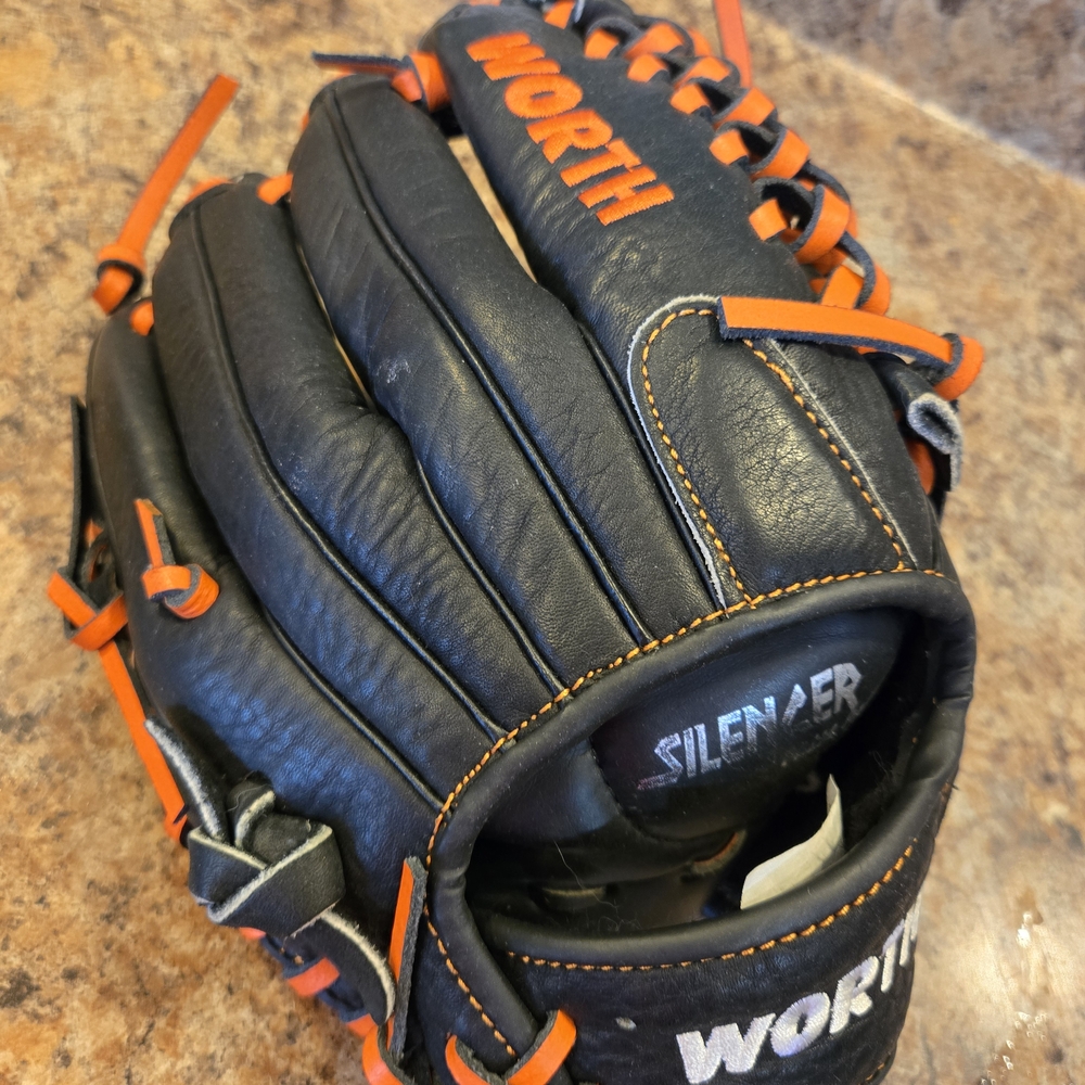 Worth Toxic Extreme Baseball Glove 11.5"